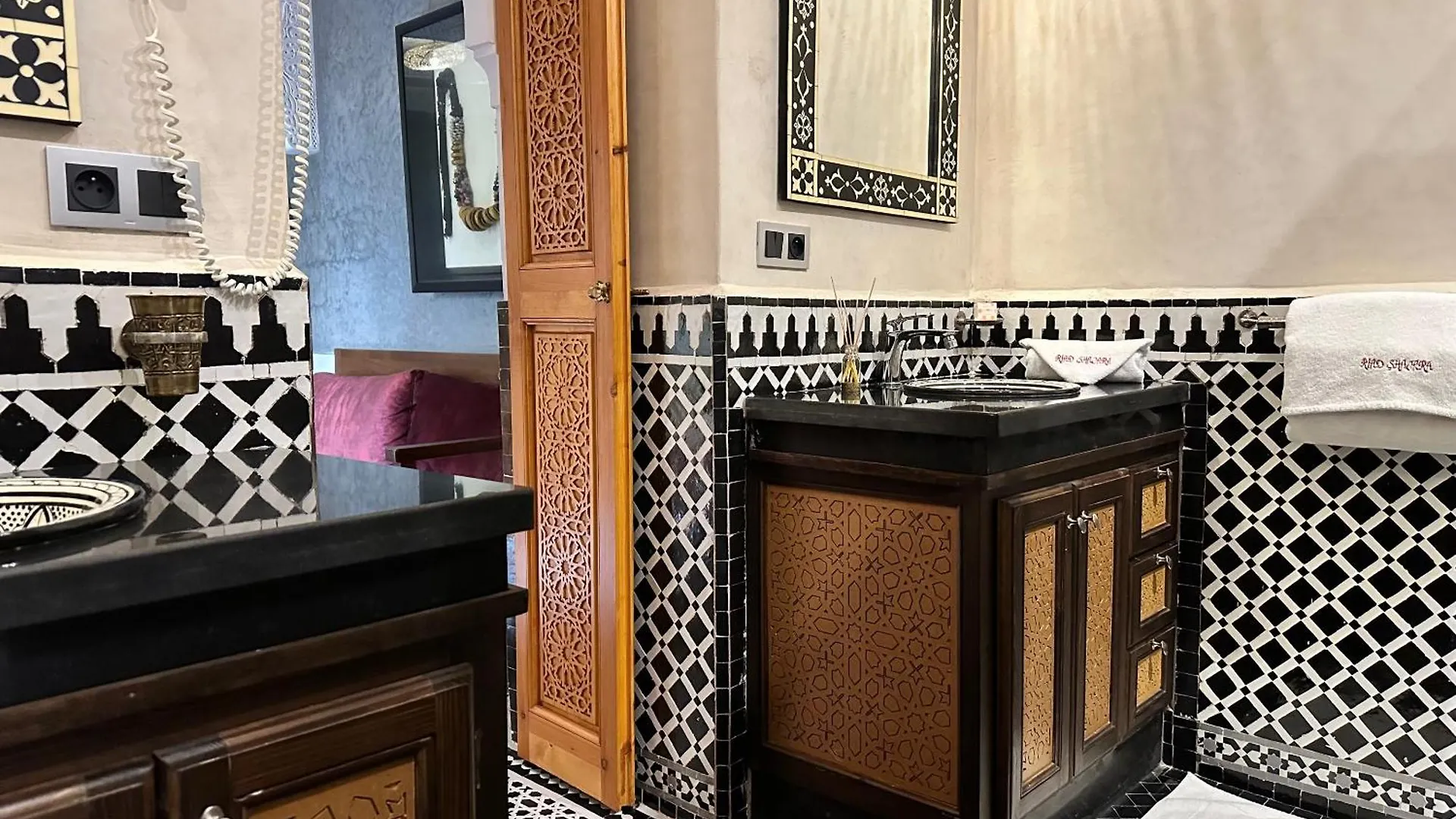 ***  Riad Shajara Marrakesh Marruecos